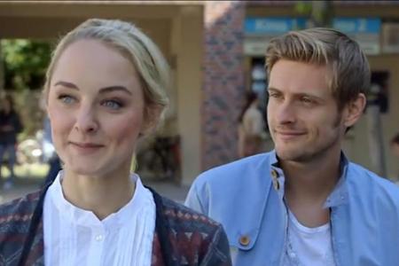 Maja (Anne-Catrin Märzke) und Philip (Jörn Schlönvoigt) in Maja (Anne-Catrin Märzke) und Philip (Jörn Schlönvoigt) in