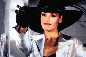 Ex-Bond-Girl fordert weibliche 007-Agentin