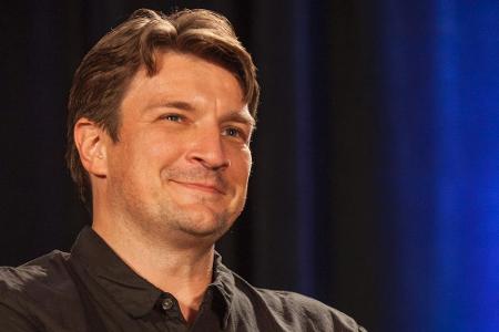 Nathan Fillion auf der Wizard World Chicago Comic-Con im August Nathan Fillion auf der Wizard World Chicago Comic-Con im August