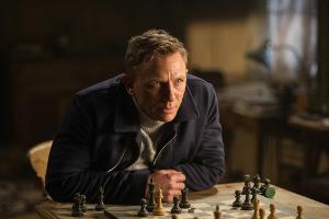 "Wer ist dieser Müller?": Daniel Craig und "Spectre" müssen sich am Starttag dem Rekord von "Fack Ju Göhte 2" geschlagen geben