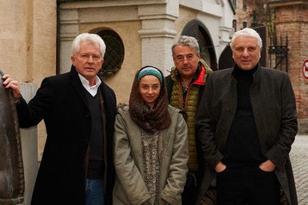 Am Set: Miro Nemec, Cosmina Stratan, Regisseur Markus Imboden und Udo Wachtveitl (v.l.) Am Set: Miro Nemec, Cosmina Stratan, Regisseur Markus Imboden und Udo Wachtveitl (v.l.)