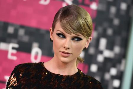 Taylor Swift erfüllt ihren Fans immer wieder innige Wünsche Taylor Swift erfüllt ihren Fans immer wieder innige Wünsche