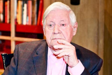 Altkanzler Helmut Schmidt ist Altkanzler Helmut Schmidt ist