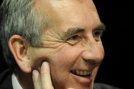 Robert Harris hat mit Robert Harris hat mit