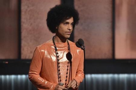 Prince als Laudator bei dem Grammy Awards im vergangenen Februar Prince als Laudator bei dem Grammy Awards im vergangenen Februar