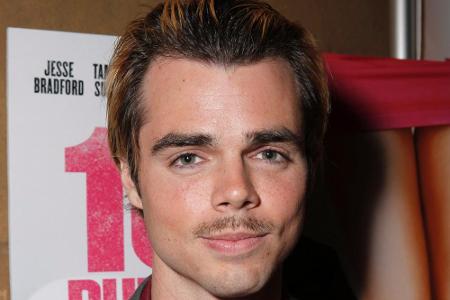 Schauspieler Reid Ewing liebt Männer Schauspieler Reid Ewing liebt Männer