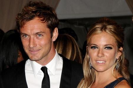 Doch nicht alle Paare schaffen es, im zweiten Anlauf ihre Liebe zu festigen. Sienna Miller (33) und Jude Law (42) versuchten...