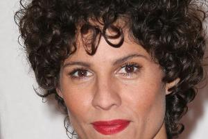 "Tatort"-Star Jasmin Gerat ist zum zweiten Mal Mama geworden