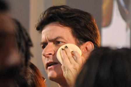 Medienprofi: Charlie Sheen vor einer Preisverleihung in L.A. Medienprofi: Charlie Sheen vor einer Preisverleihung in L.A.