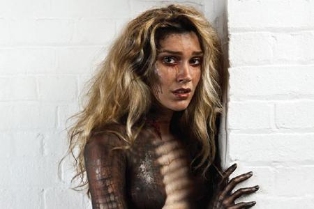 Joss Stone zeigt bei einer neuen Kampagne vollen Einsatz für den Tierschutz Joss Stone zeigt bei einer neuen Kampagne vollen Einsatz für den Tierschutz