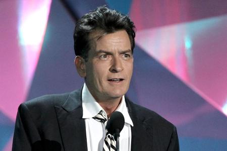 Charlie Sheen bei einer Preisverleihung 2012 in Los Angeles Charlie Sheen bei einer Preisverleihung 2012 in Los Angeles