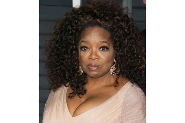 ...sprachen dort ihr Beileid aus und auch unzählige Promis meldeten dort zu Wort. Talkshow-Ikone Oprah Winfrey schrieb: 