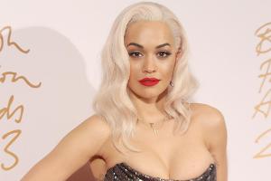 Rita Ora: "Ich habe meine Brüste gehasst"