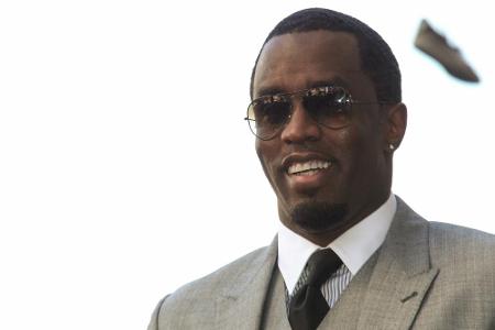 Sean Combs kann wieder lachen: Er kommt nach seiner Festnahme ungeschoren davon Sean Combs kann wieder lachen: Er kommt nach seiner Festnahme ungeschoren davon