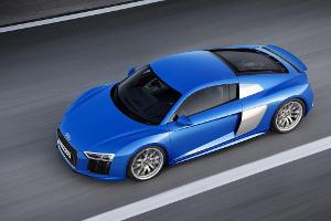 Audi R8 plus: Das blaue Wunder
