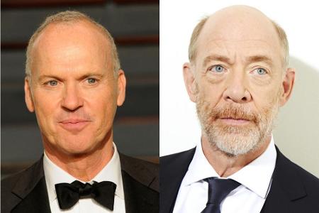 Michael Keaton (l.) und JK Simmons stehen für 