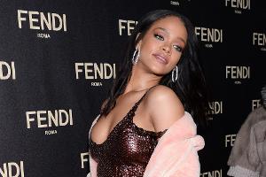 Rihannas Verführungskünste lassen Eisverkäufer kalt