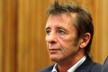 Phil Rudd bei einer Gerichtsverhandlung
