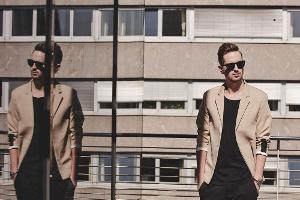 Sommerliche Irrfahrt: Premiere für neues Robin-Schulz-Video
