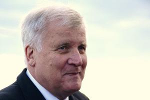 Mutet sich Horst Seehofer zu viel zu?