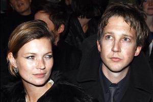 Kate Moss lässt sich von ihrem Ex-Verlobten Jefferson Hack trösten