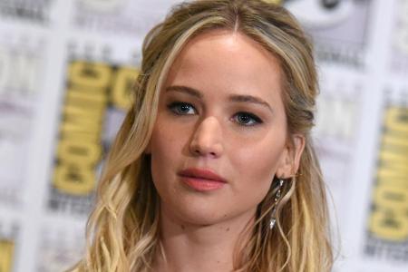Jennifer Lawrence fühlt sich auch manchmal unsicher Jennifer Lawrence fühlt sich auch manchmal unsicher