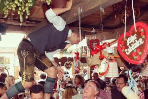Wiesn-Knigge: So läuft das auf dem Oktoberfest
