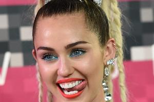Miley Cyrus wird Kim Kardashians Nachbarin
