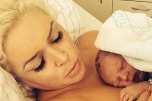 Daniela Katzenberger mit ihrer frischgebackenen Tochter Sophia