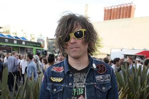 Ryan Adams covert Taylor Swift