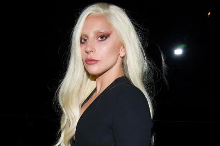 Lady Gaga bei der Brandon Maxwell Show auf der New York Fashion Week Lady Gaga bei der Brandon Maxwell Show auf der New York Fashion Week