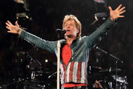 Jon Bon Jovi darf mit seiner Band mal wieder Höhenluft schnuppern Jon Bon Jovi darf mit seiner Band mal wieder Höhenluft schnuppern