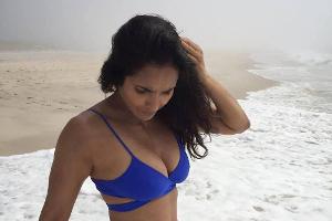 Padma Lakshmi: Mehr Oberweite dank indischer Küche