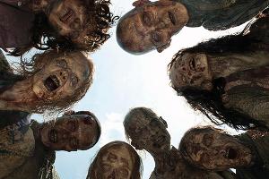 "The Walking Dead": Flugzeug-Special im Web