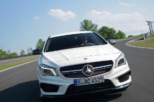 Mercedes 250 CLA Sport: Bella Macchina auf vier Beinen