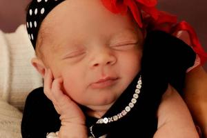 So niedlich ist die kleine Chanel Nicole