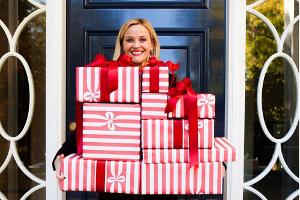 Reese Witherspoon hat offenbar reichlich verschenkt, aber haben ihre Geschenke den Liebsten auch gefallen?