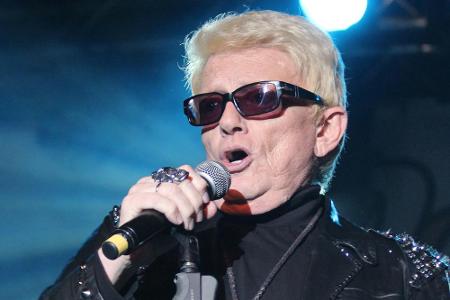 Am Donnerstag präsentiert Heino seine Cover-Version in der Am Donnerstag präsentiert Heino seine Cover-Version in der
