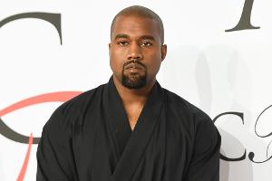 So gut wie Kanye West zieht sich anscheinend kein anderer Promi-Mann an