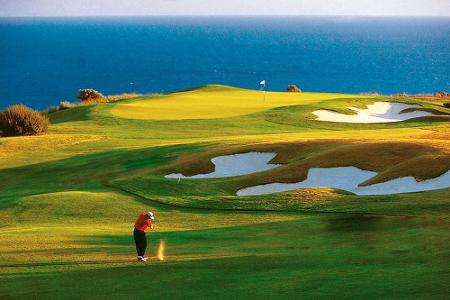 Golfen samt traumhaften Ausblick Golfen samt traumhaften Ausblick