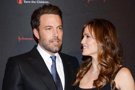 Zum Wohle der Kinder: Ben Affleck und Jennifer Garner wollen offenbar als Familie Weihnachten feiern - trotz Trennung Zum Wohle der Kinder: Ben Affleck und Jennifer Garner wollen offenbar als Familie Weihnachten feiern - trotz Trennung
