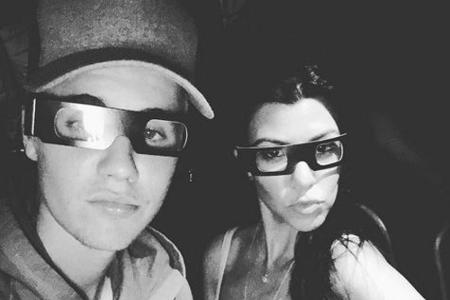 Dieses Selfie mit Kourtney Kardashian postete Justin Bieber bereits vor rund zwei Monaten Dieses Selfie mit Kourtney Kardashian postete Justin Bieber bereits vor rund zwei Monaten