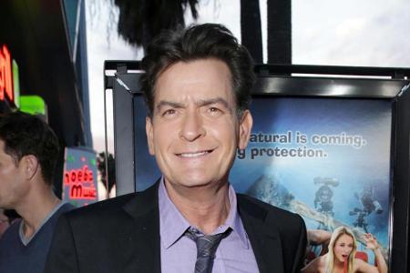 Charlie Sheen hat den Drogen abgeschwört Charlie Sheen hat den Drogen abgeschwört