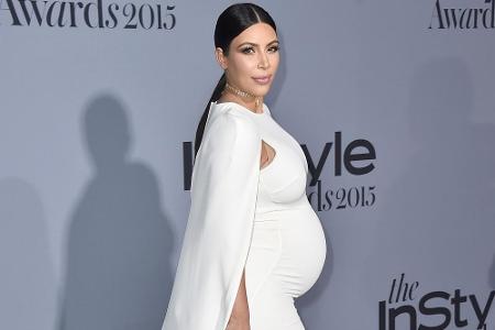Kim Kardashian macht ihre zweite Schwangerschaft sehr zu schaffen Kim Kardashian macht ihre zweite Schwangerschaft sehr zu schaffen