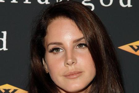 Ein Fan brach kürzlich bei ihr ein: Lana Del Rey Ein Fan brach kürzlich bei ihr ein: Lana Del Rey