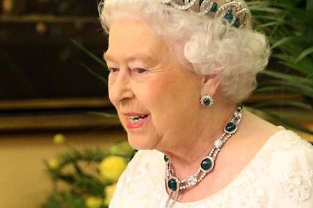 Queen Elizabeth II. will mit ihrer Weihnachtsansprache Hoffnung machen Queen Elizabeth II. will mit ihrer Weihnachtsansprache Hoffnung machen
