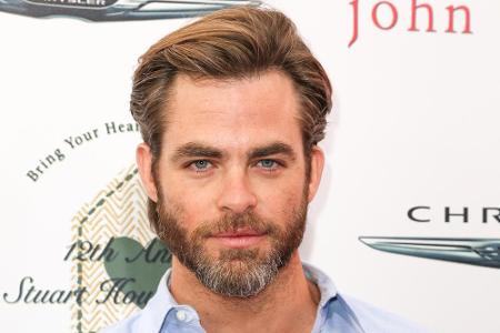Chris Pine lässt gewiss nicht nur das Herz von Wonder Woman höher schlagen Chris Pine lässt gewiss nicht nur das Herz von Wonder Woman höher schlagen