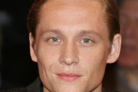 Matthias Schweighöfer kann sich offenbar vorstellen, weiterhin auch Musik zu machen Matthias Schweighöfer kann sich offenbar vorstellen, weiterhin auch Musik zu machen