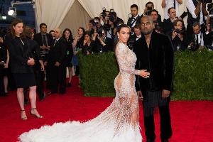 Kim und Kanye wollen ihr Ehegelübde erneuern