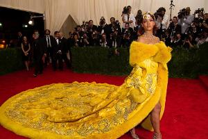 Zickenkrieg? Rihanna will nicht mit Rita Ora feiern